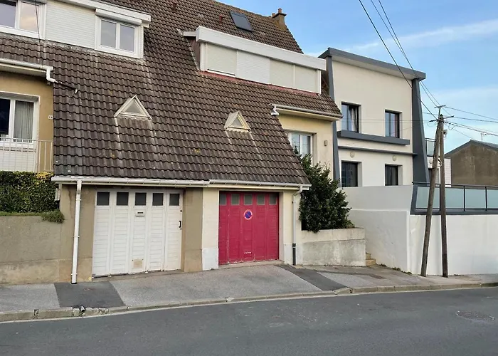 Holiday home Du Dans Les Toiles